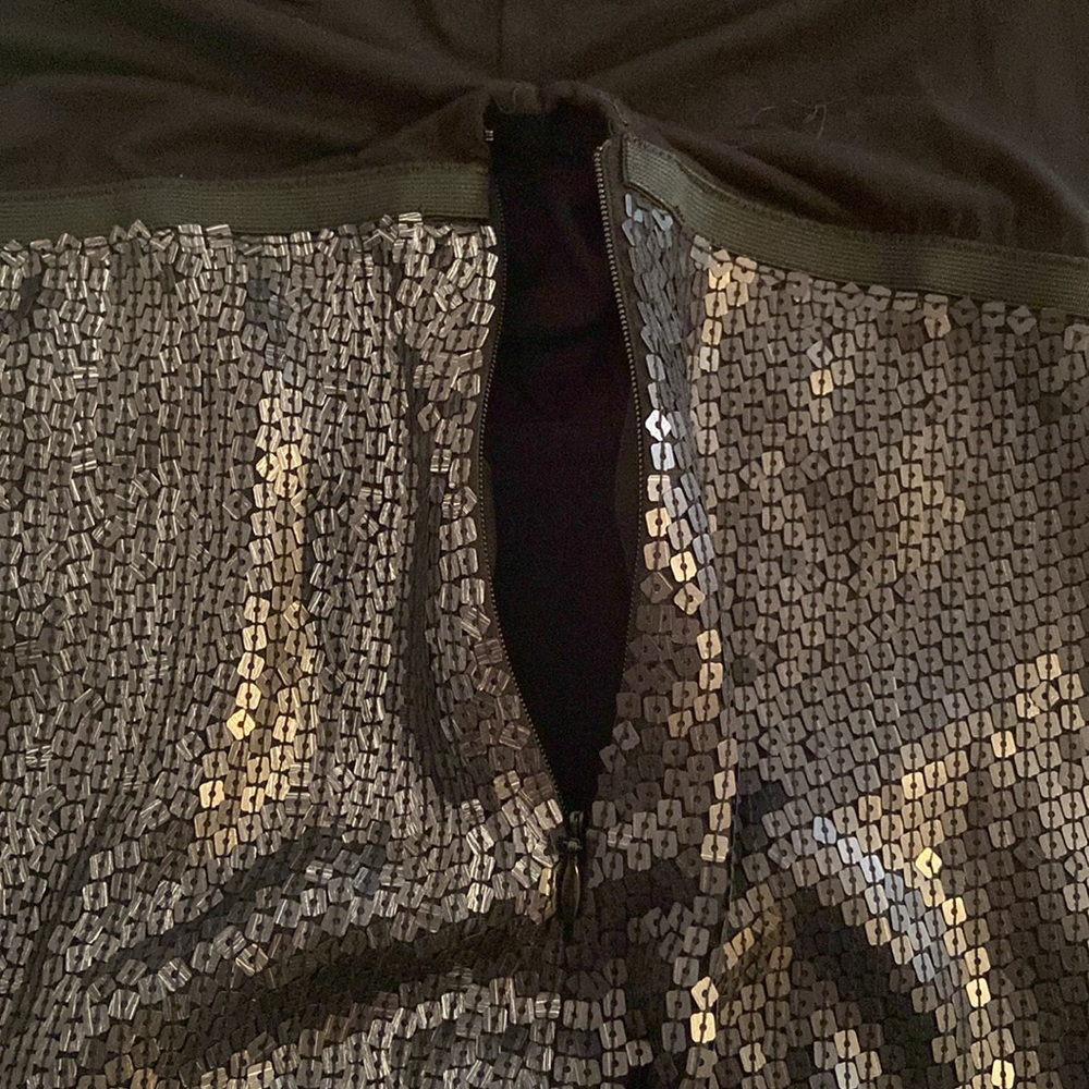 BCBGMaxAzria - Picture 5 of 10